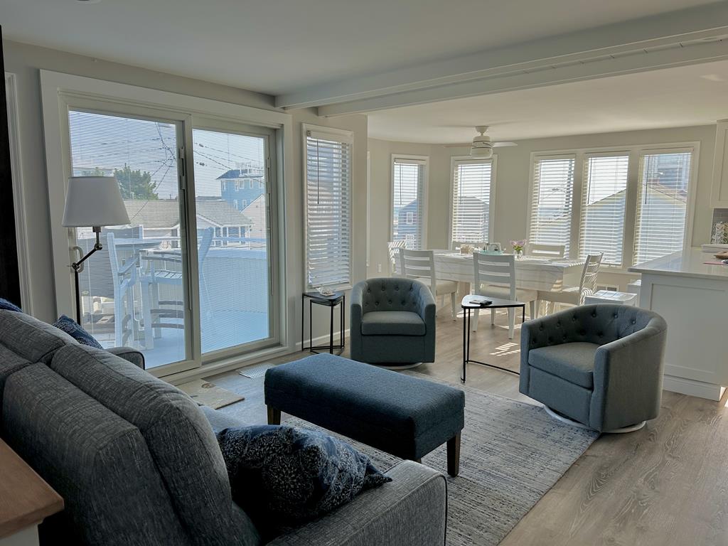 112 E. Sailboat Drive, Peahala Park (Ocean Block)