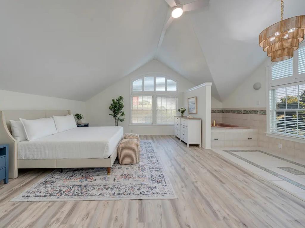 Sunsets By the Bay - 4006 Shore Drive | Photo 18