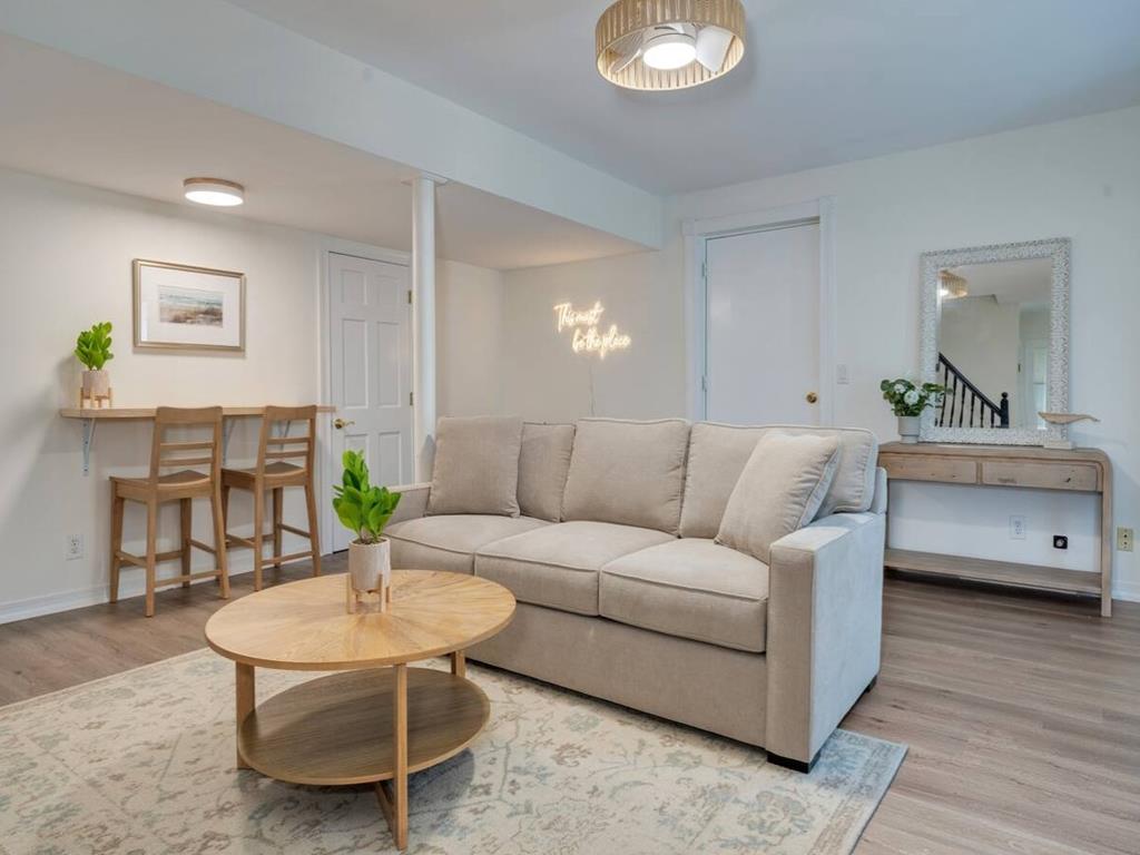 Sunsets By the Bay - 4006 Shore Drive | Photo 10