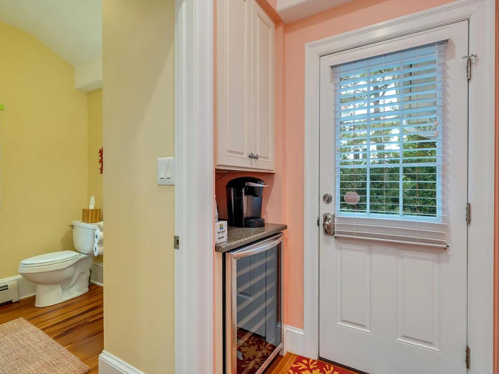 6 Bedoom - Close to the Beach! 1611 New Jersey | Photo 13