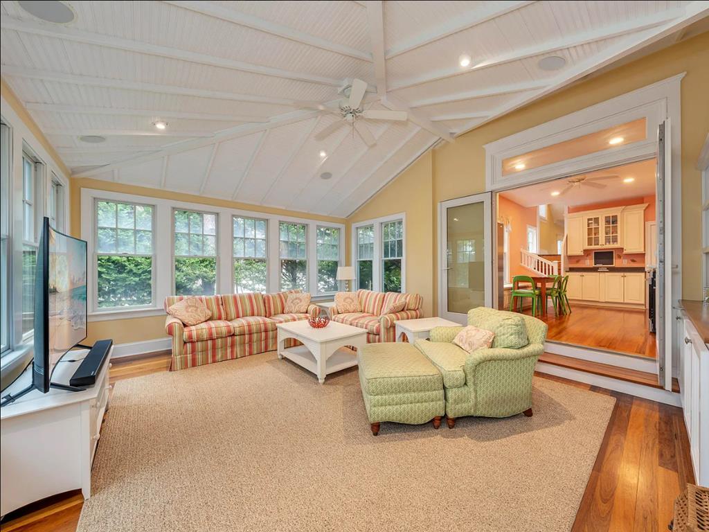 6 Bedoom - Close to the Beach! 1611 New Jersey | Photo 15