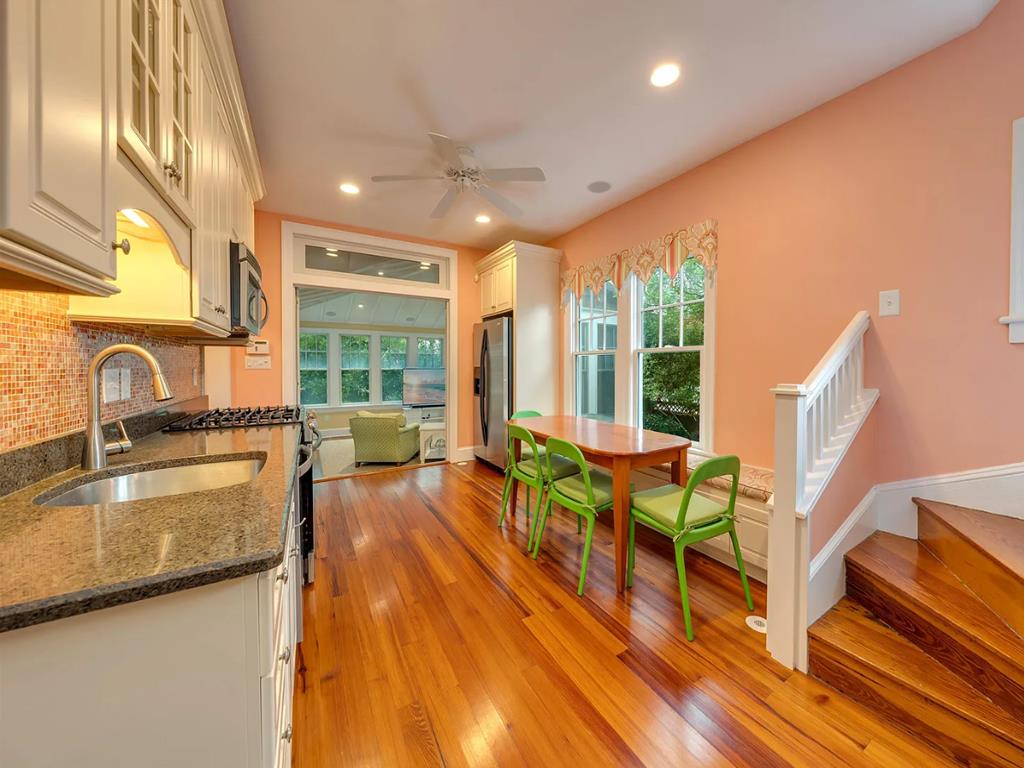 6 Bedoom - Close to the Beach! 1611 New Jersey | Photo 9