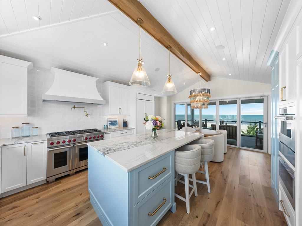 7701 Pleasure Avenue, Sea Isle City (Beach Front)