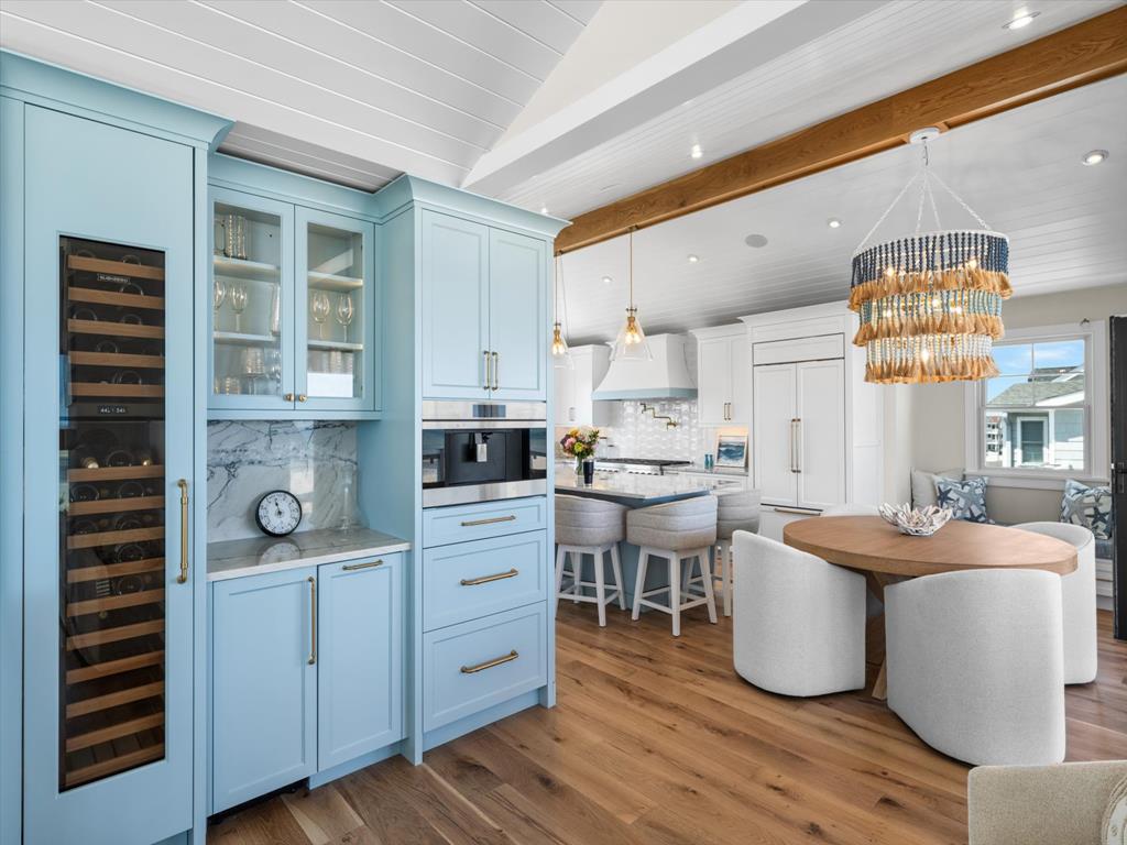 7701 Pleasure Avenue, Sea Isle City (Beach Front)