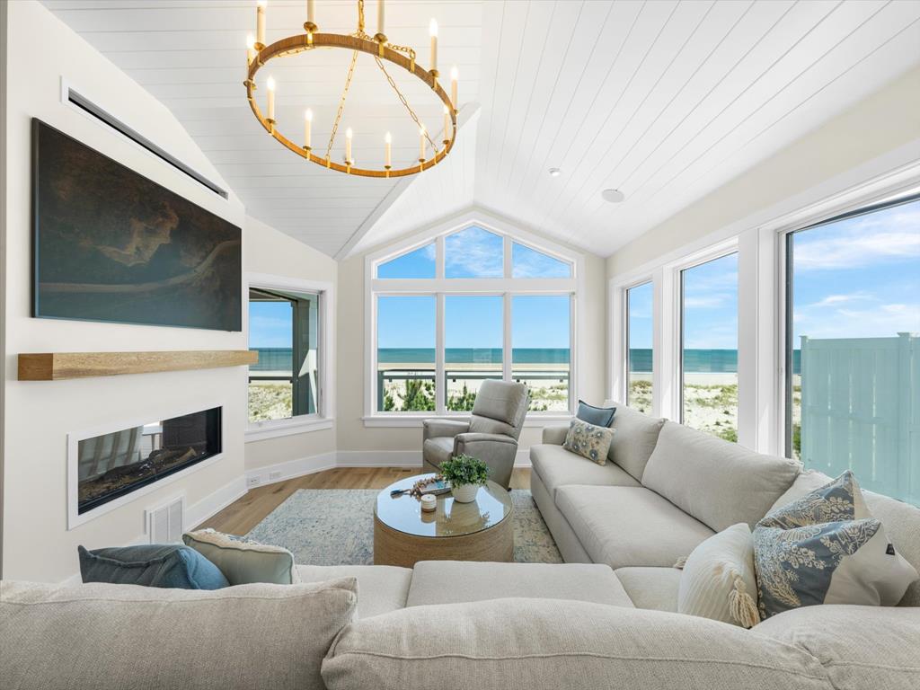 7701 Pleasure Avenue, Sea Isle City (Beach Front)