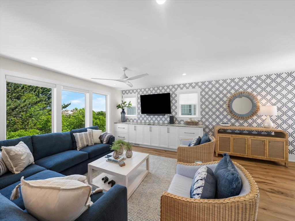 7701 Pleasure Avenue, Sea Isle City (Beach Front)