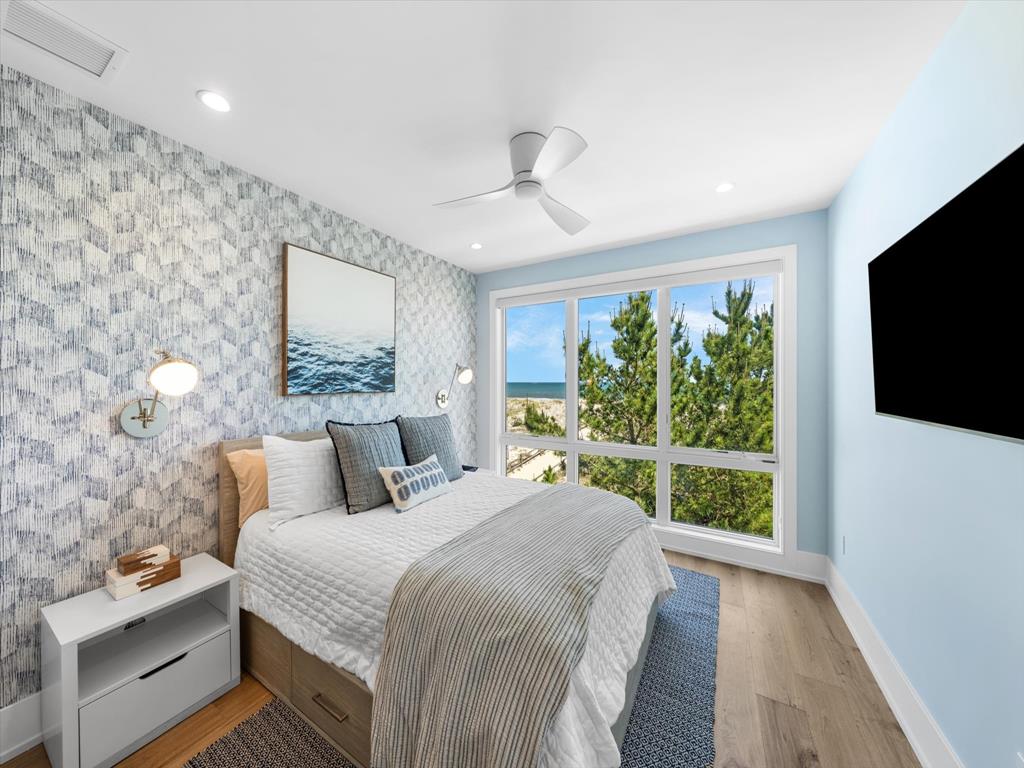 7701 Pleasure Avenue, Sea Isle City (Beach Front)