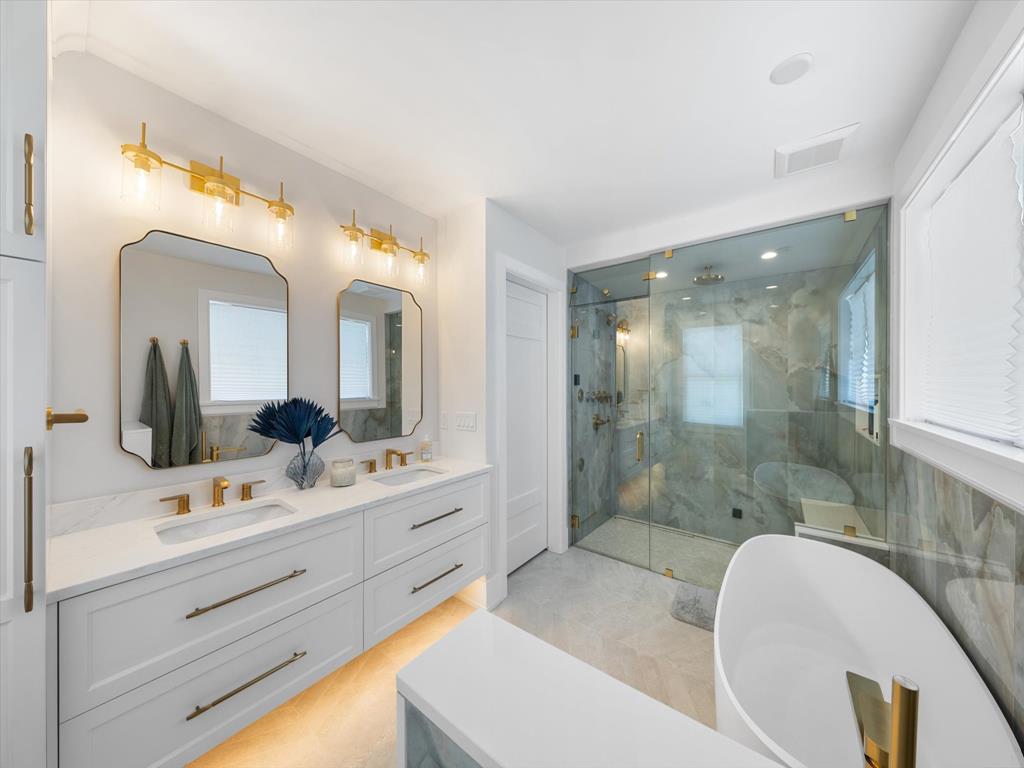 7701 Pleasure Avenue, Sea Isle City (Beach Front)