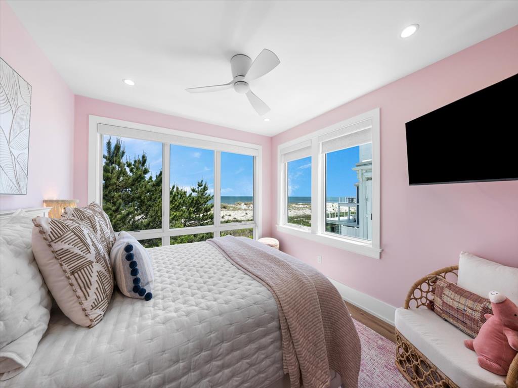 7701 Pleasure Avenue, Sea Isle City (Beach Front)