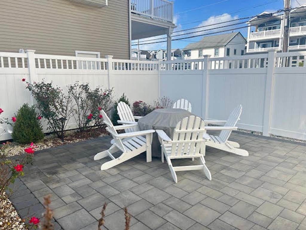 42 72nd Street, Sea Isle City (Beach Block)