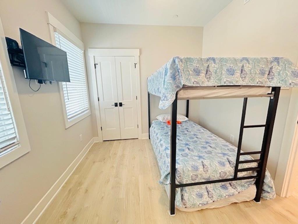 30 42nd Street East, Sea Isle City (Beach Block)