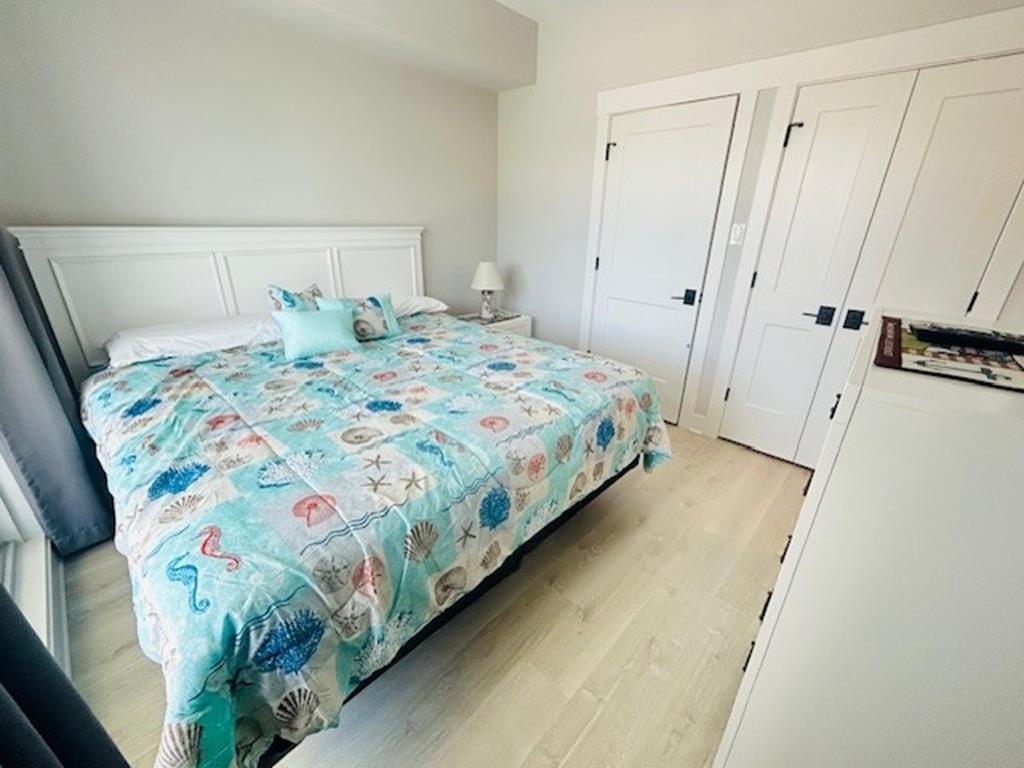 30 42nd Street East, Sea Isle City (Beach Block)