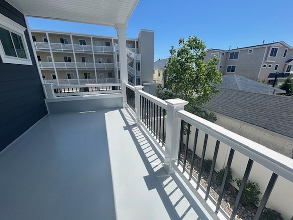 30 42nd Street East, Sea Isle City (Beach Block)