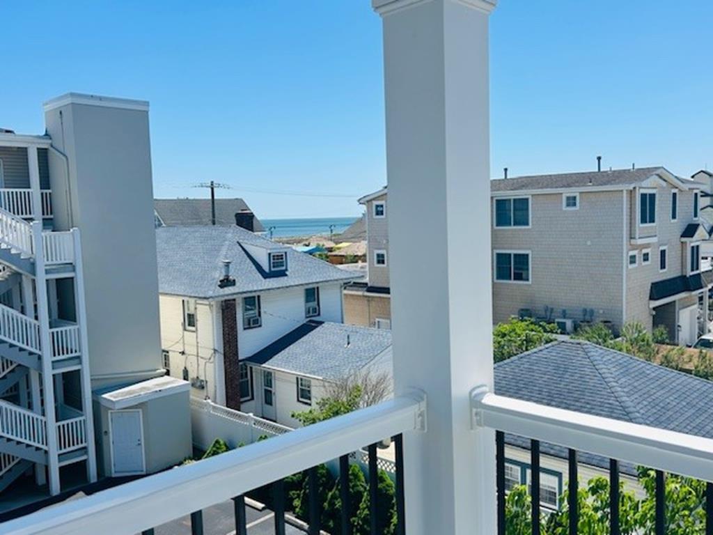 30 42nd Street East, Sea Isle City (Beach Block)