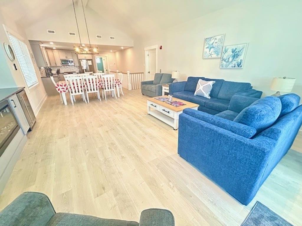 30 42nd Street East, Sea Isle City (Beach Block)