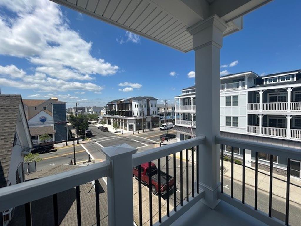 30 42nd Street, Sea Isle City (Beach Block)