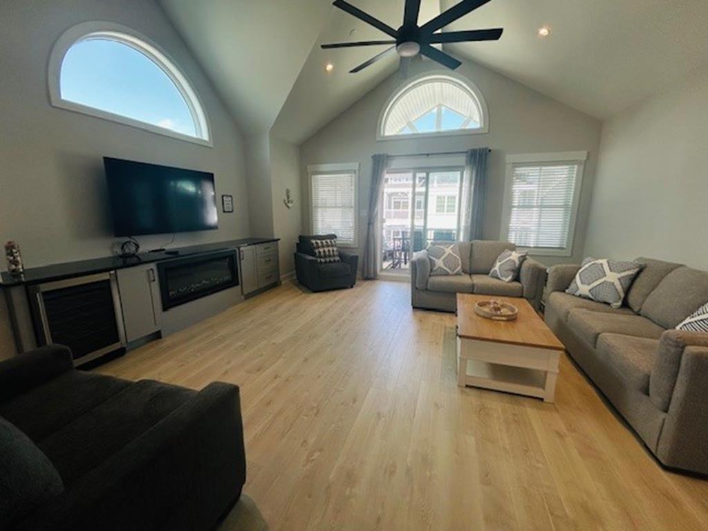 30 42nd Street, Sea Isle City (Beach Block)