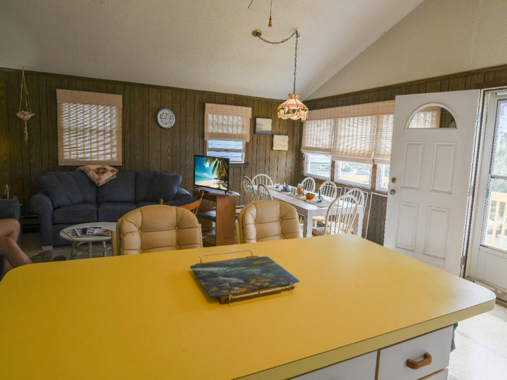 1010 S. Beach Avenue, Beach Haven (Ocean Side)