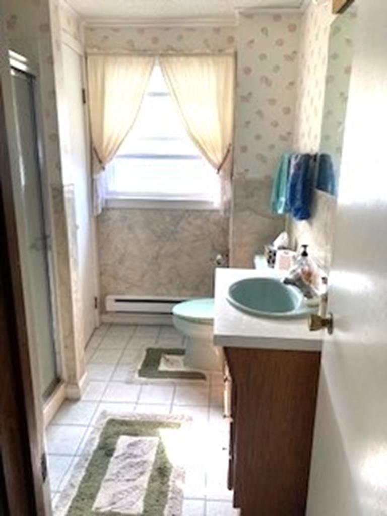 1010 S. Beach Avenue, Beach Haven (Ocean Side)