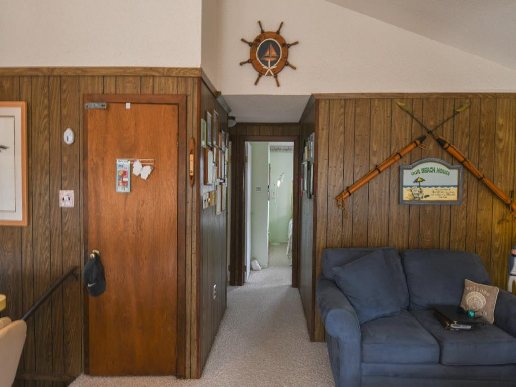 1010 S. Beach Avenue, Beach Haven (Ocean Side)