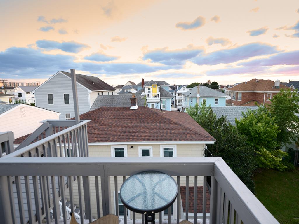 134 E. Andrews, Wildwood (Wildwood Beach Side)