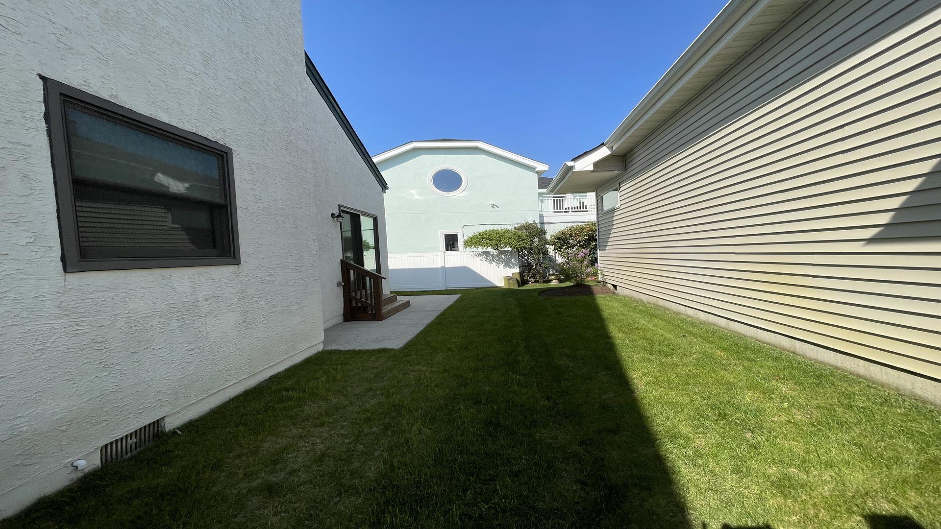 331 East Saint Paul Avenue, Wildwood Crest (Wildwood Crest Beach Side)