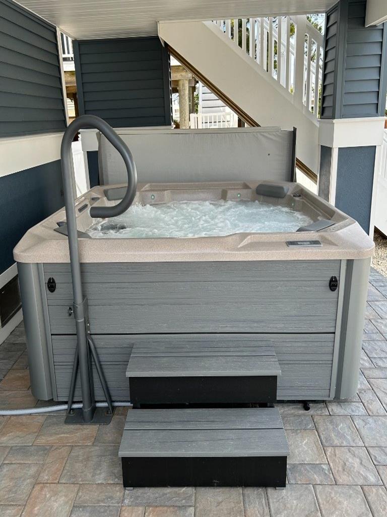 35 N. 7th Street, Surf City (Ocean Block)