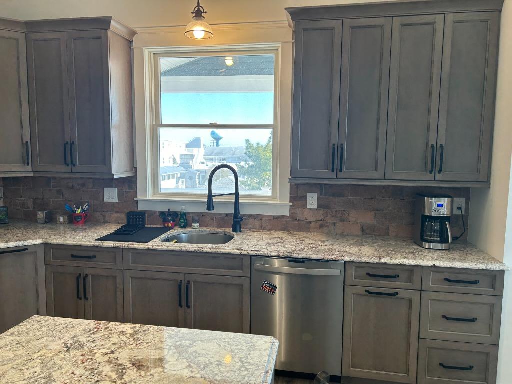 35 N. 7th Street, Surf City (Ocean Block)