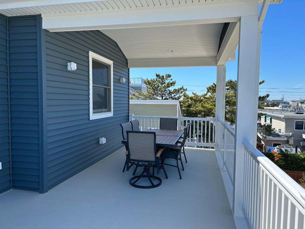 35 N. 7th Street, Surf City (Ocean Block)