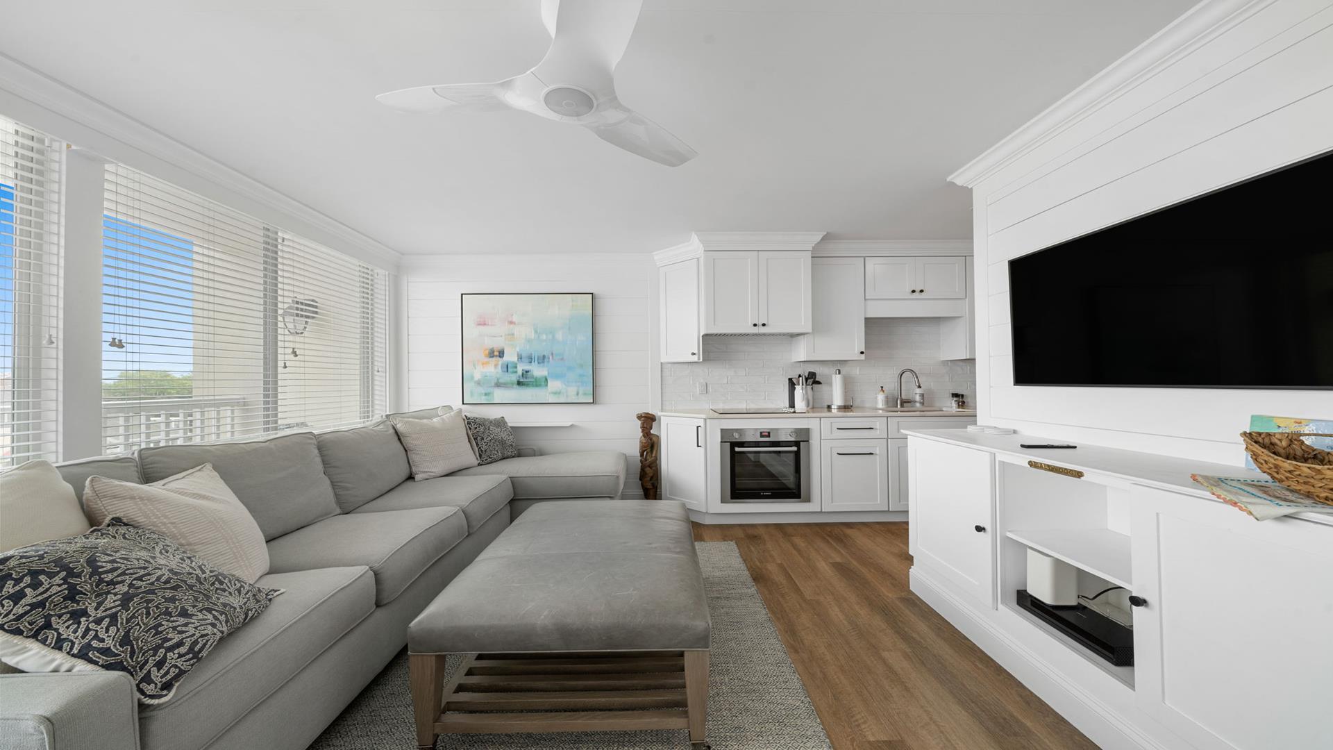 351 96th Street, Stone Harbor (Center)