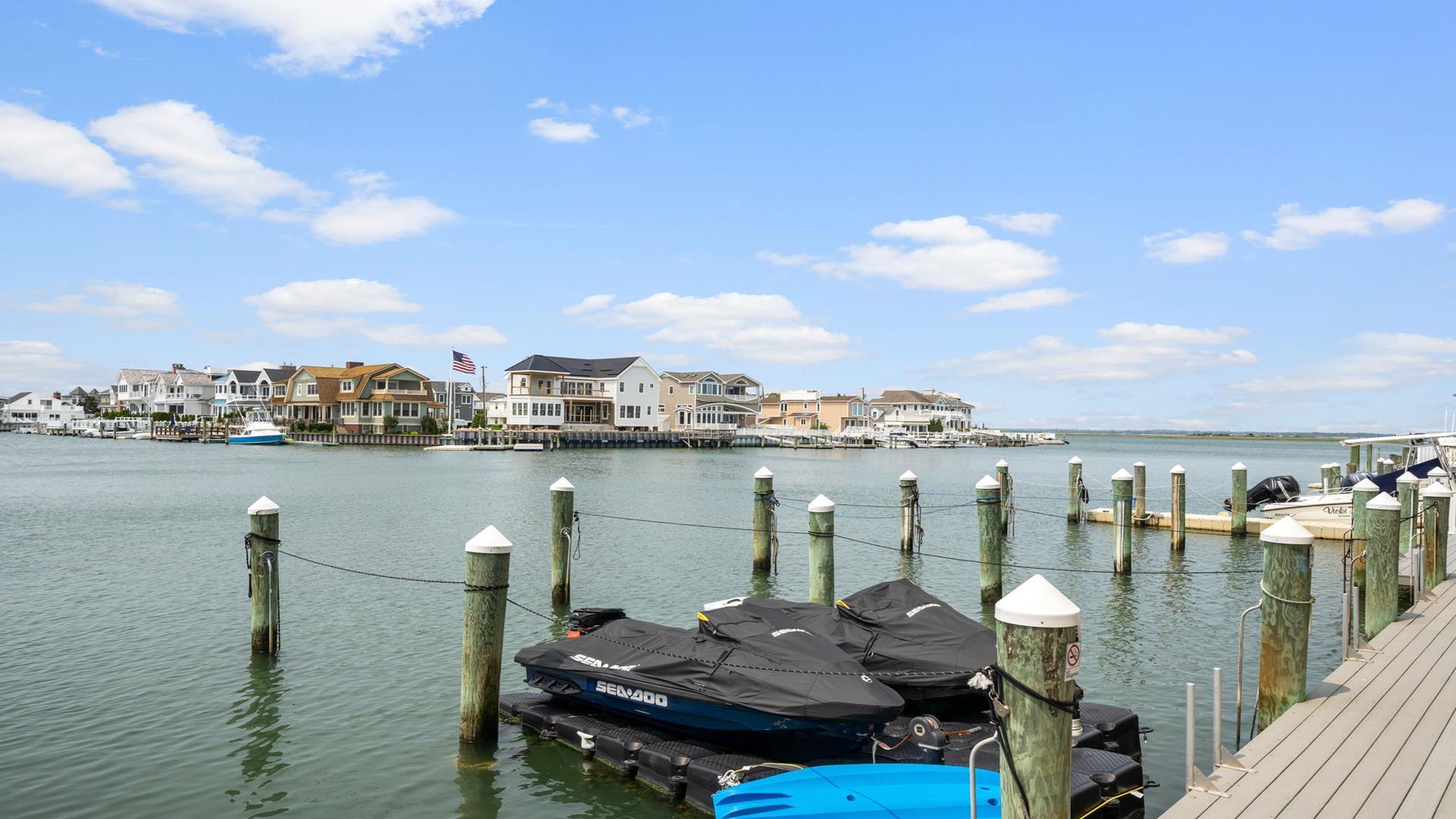 351 96th Street, Stone Harbor (Center)