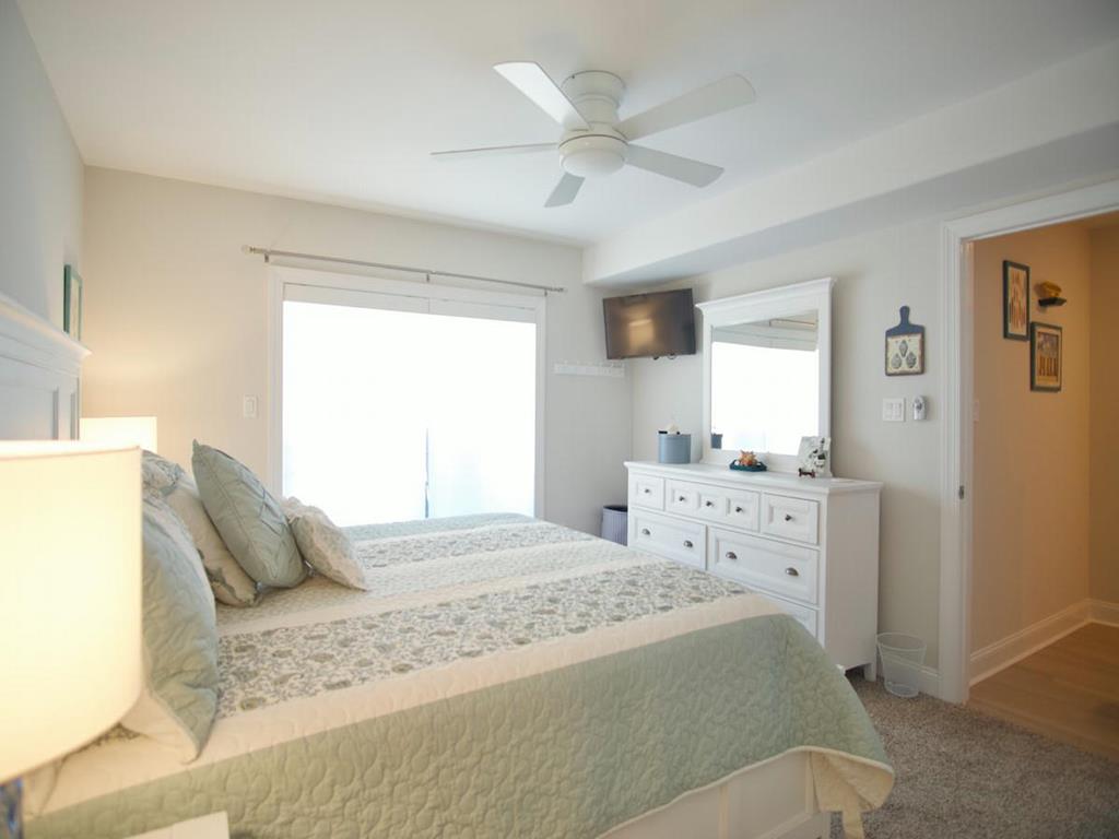 56 82nd Street, Sea Isle City (Beach Block)