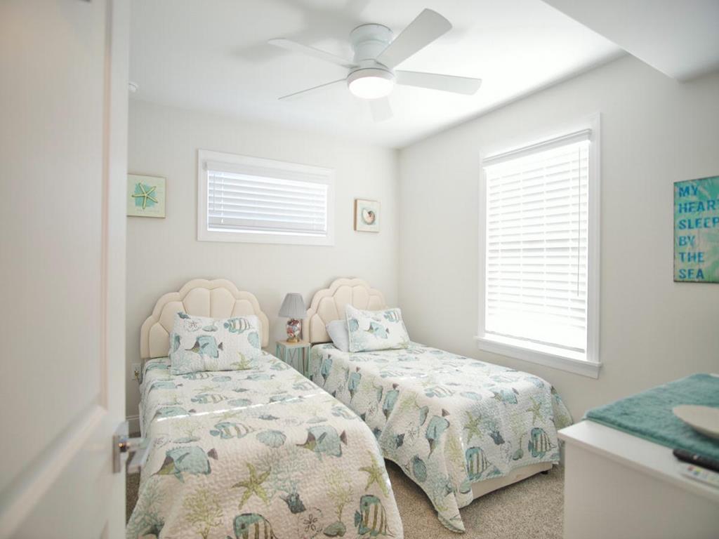56 82nd Street, Sea Isle City (Beach Block)
