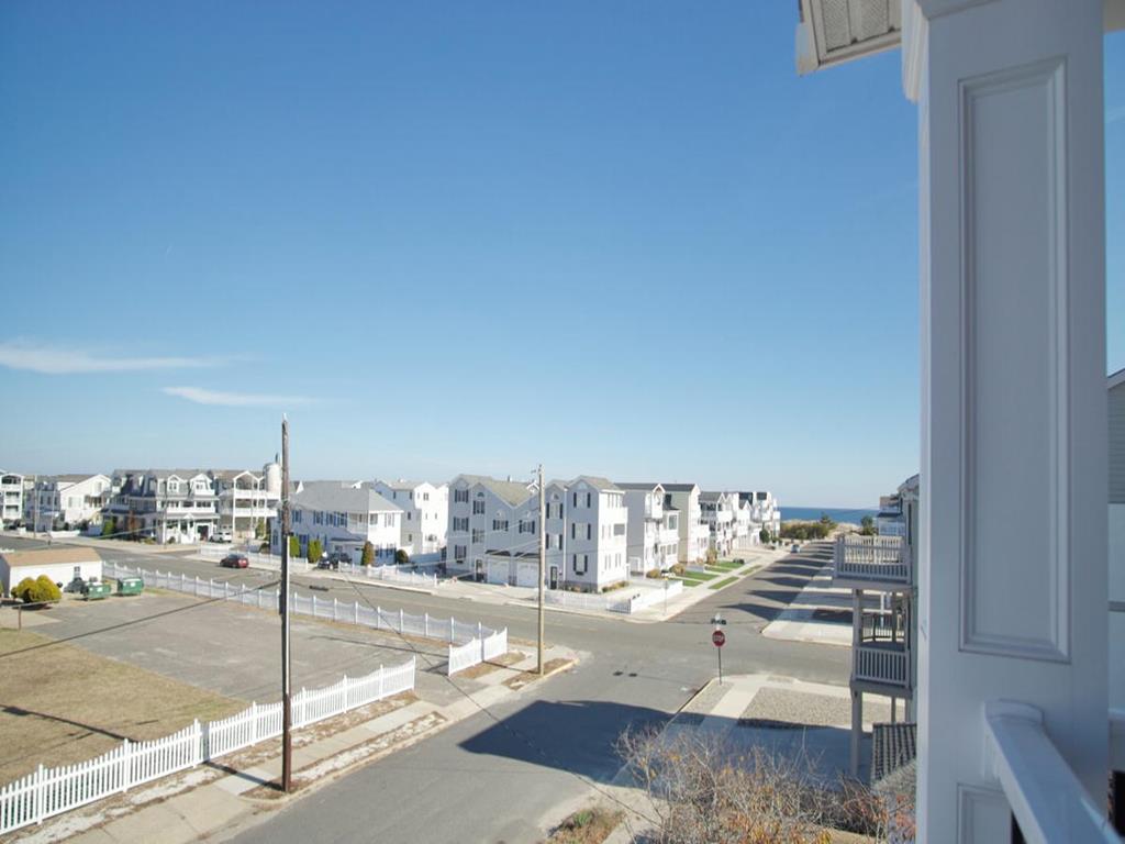 56 82nd Street, Sea Isle City (Beach Block)