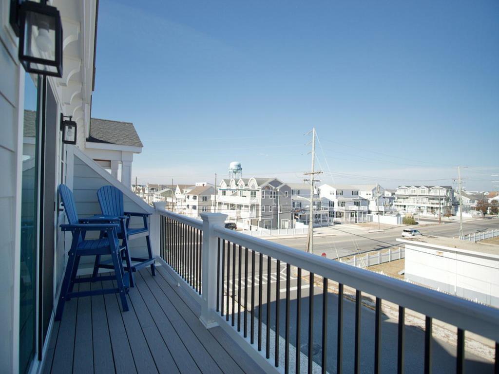 56 82nd Street, Sea Isle City (Beach Block)