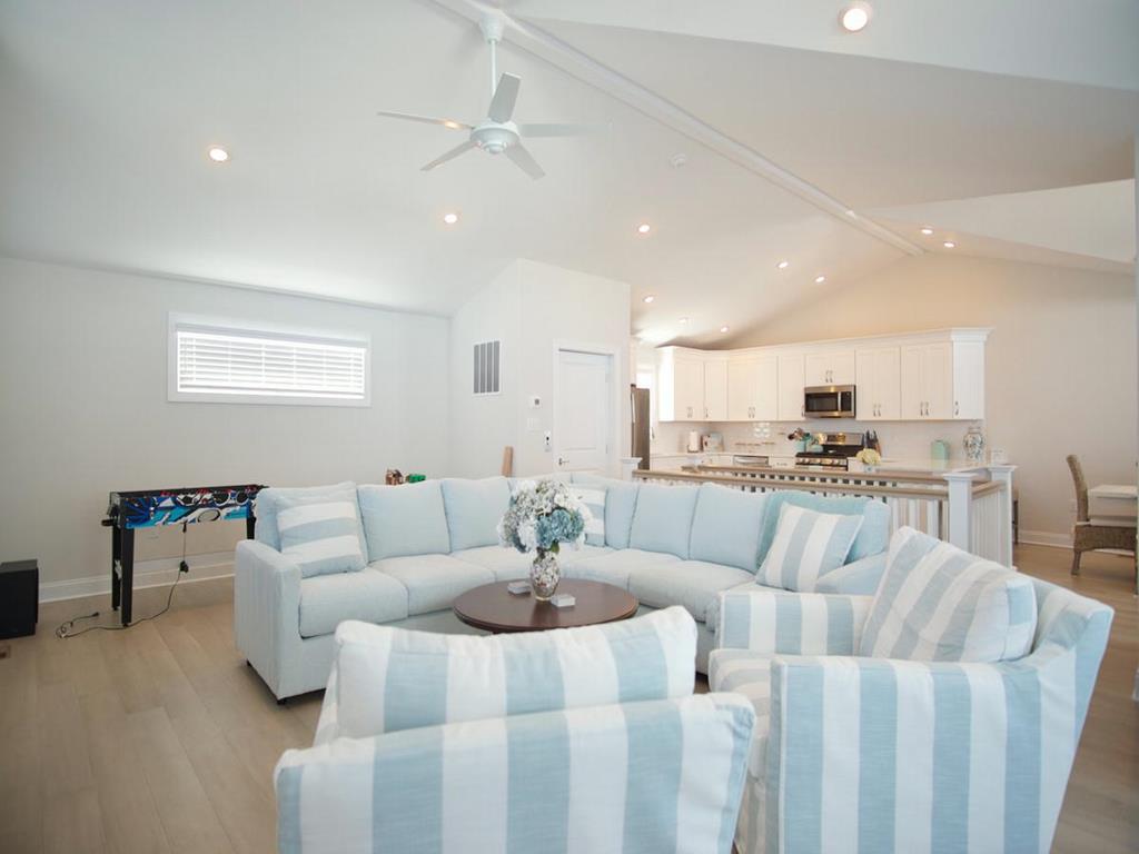 56 82nd Street, Sea Isle City (Beach Block)
