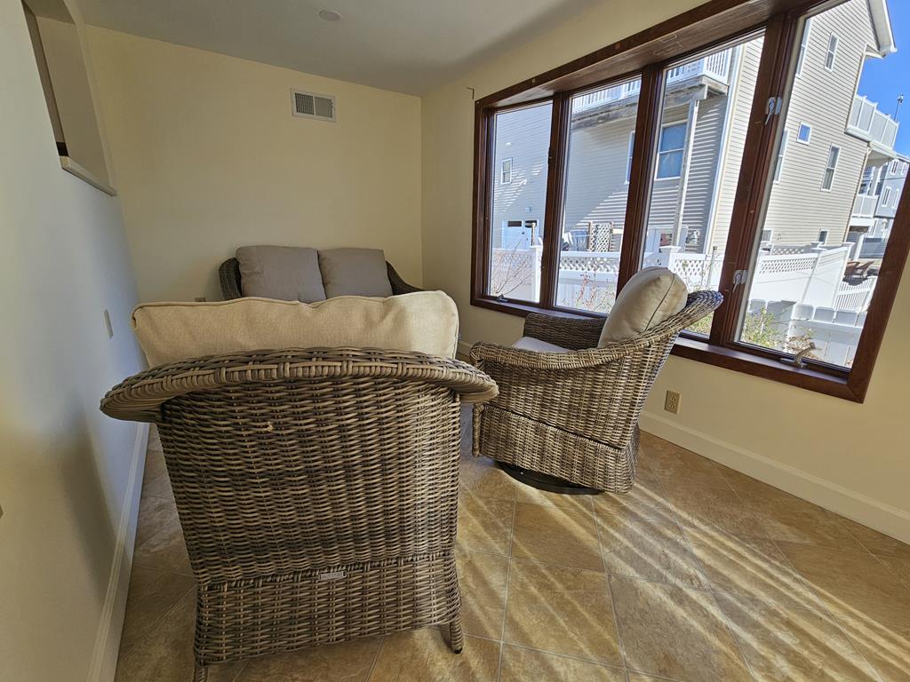 113 91st Street (SINGLE) - Picture 