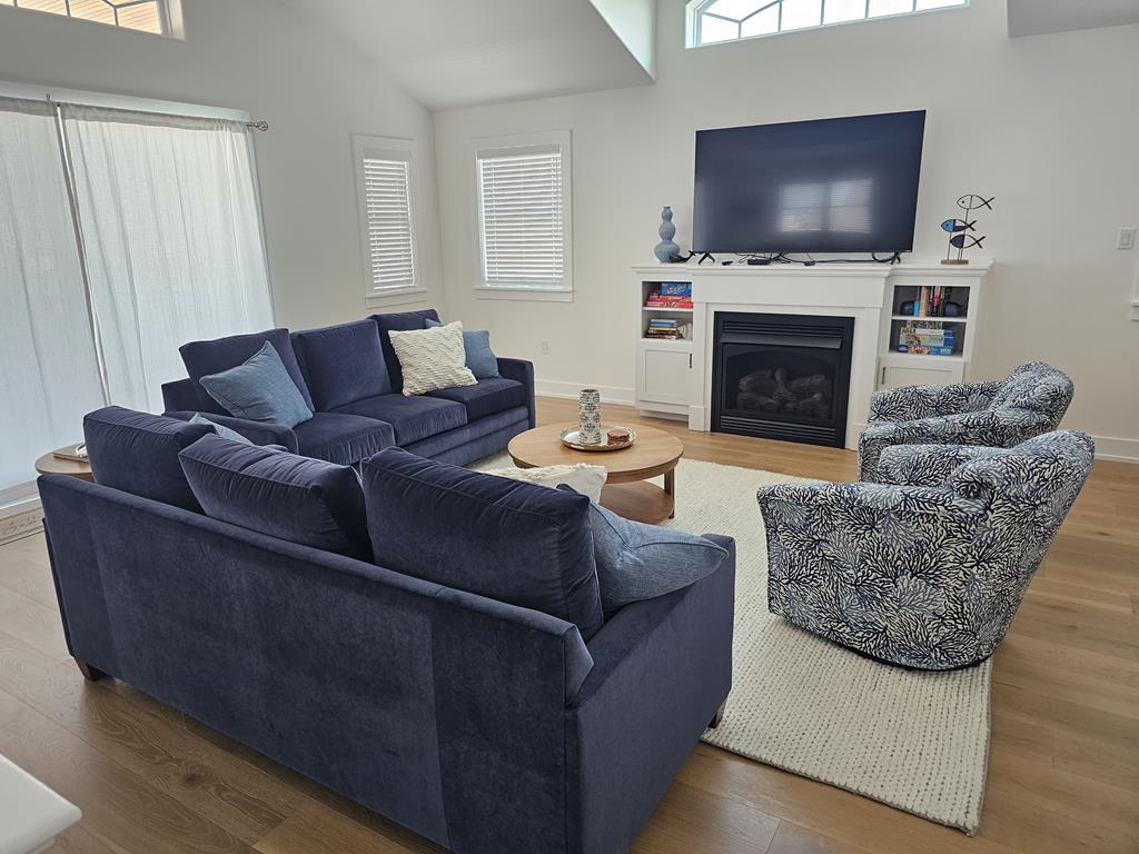 5701 Central Avenue - Picture 