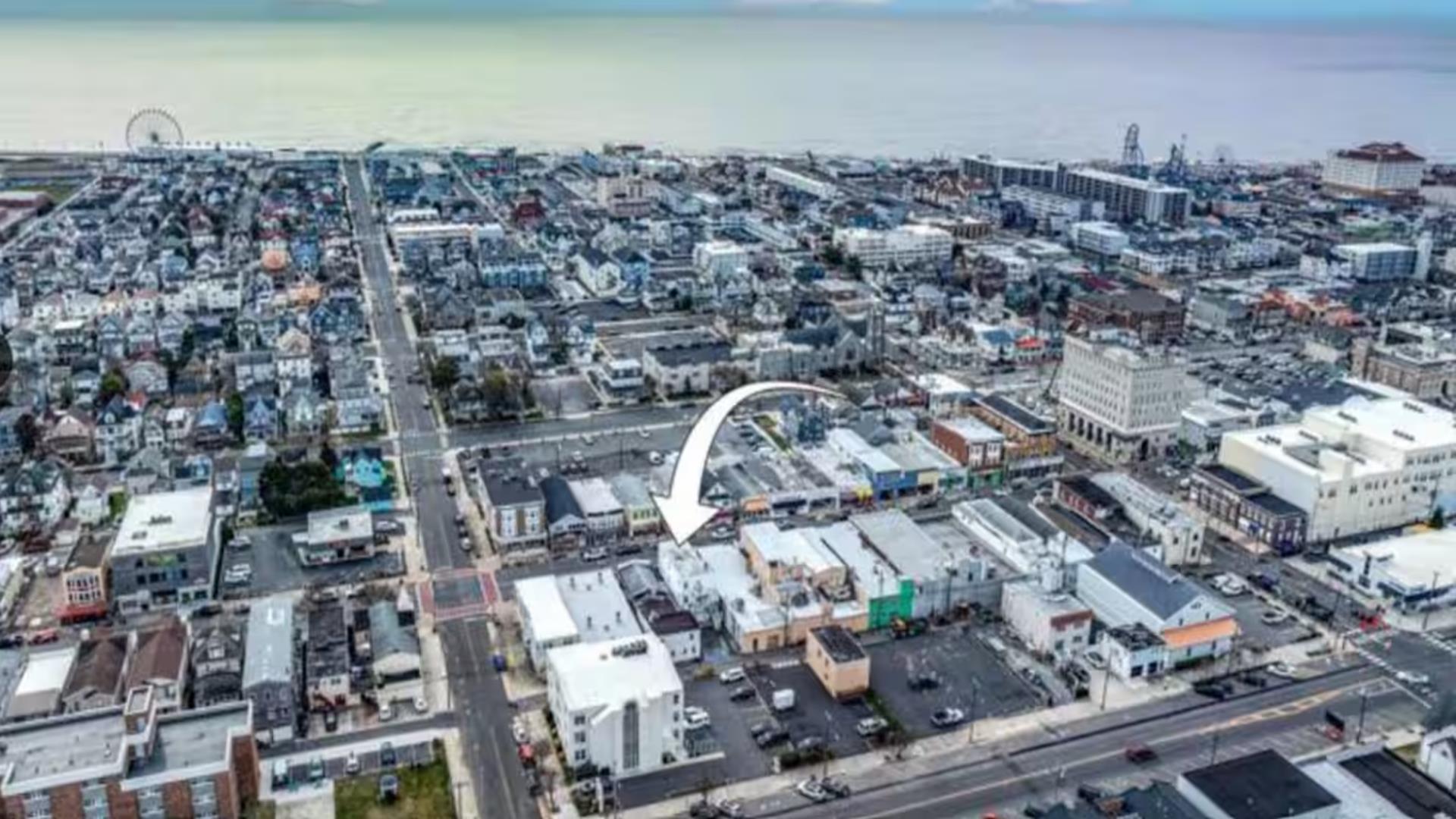 714 Asbury Avenue, Ocean City (Center)