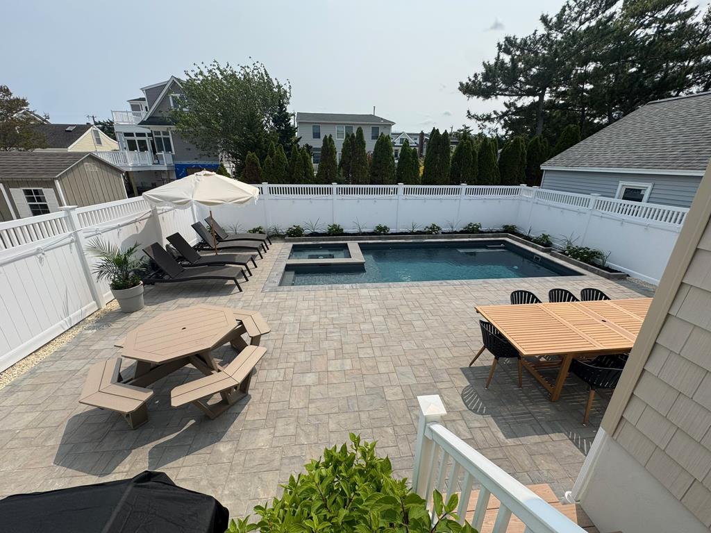 114 E. 25th Street, Spray Beach (Ocean Side)