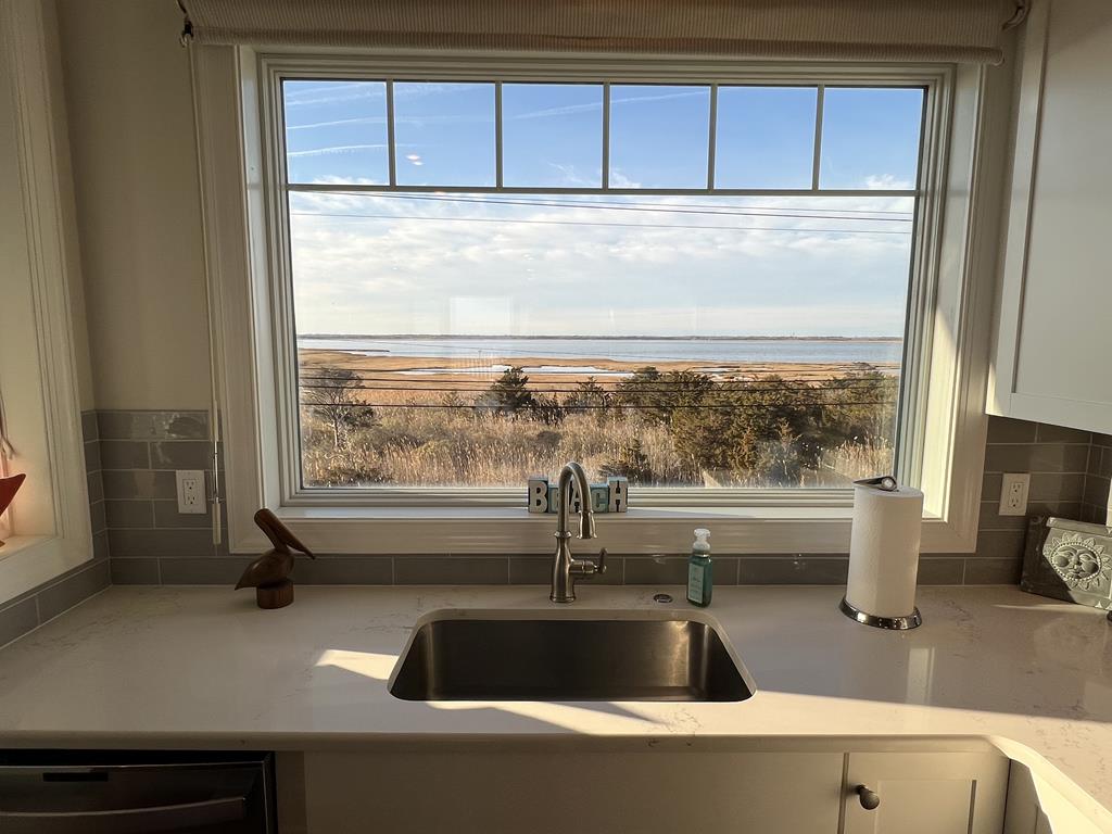 2405 Landis Avenue, Sea Isle City (Beach Block)