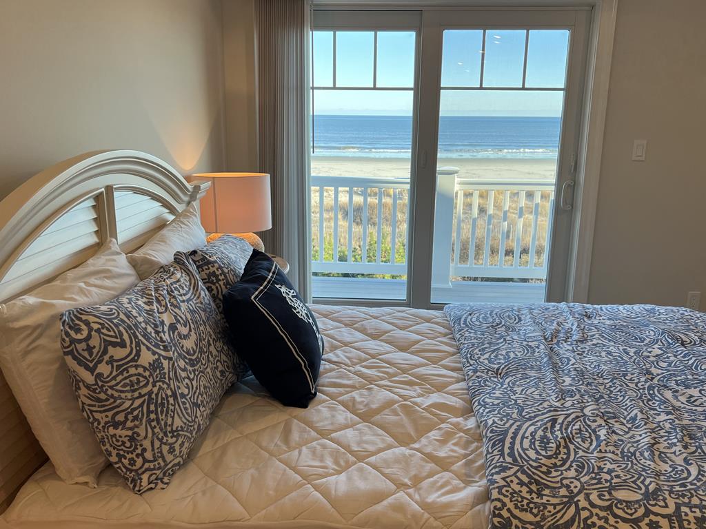 2405 Landis Avenue, Sea Isle City (Beach Block)