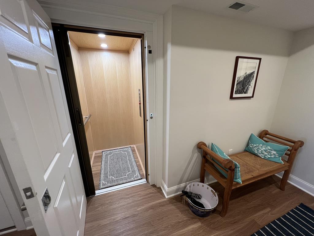 2405 Landis Avenue, Sea Isle City (Beach Block)