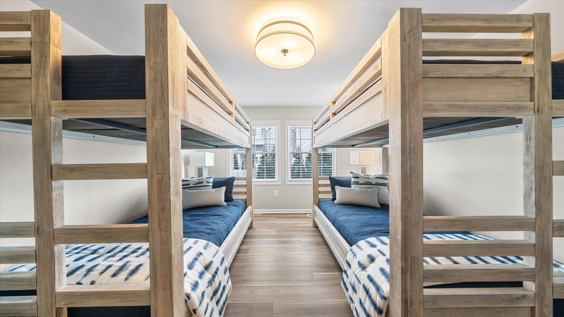 10211 Second Avenue, Stone Harbor (Mid-Island)