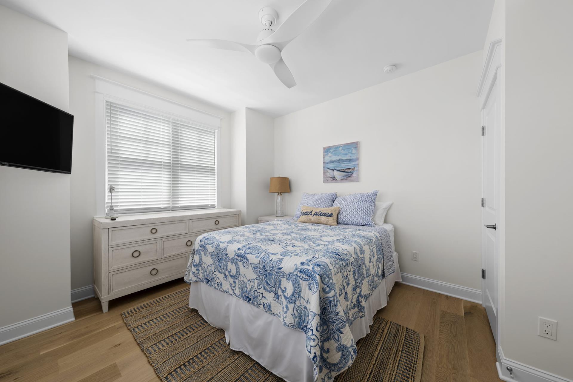 169 16th Street, Avalon | COMPASS RE - Avalon