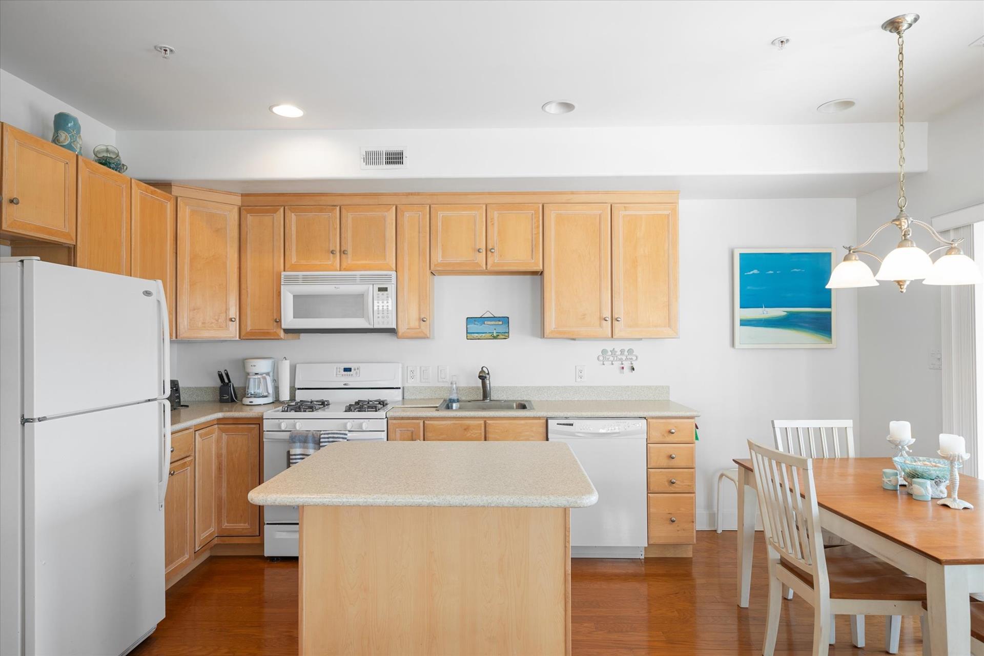 700 Ocean Drive, Avalon | COMPASS RE - Avalon