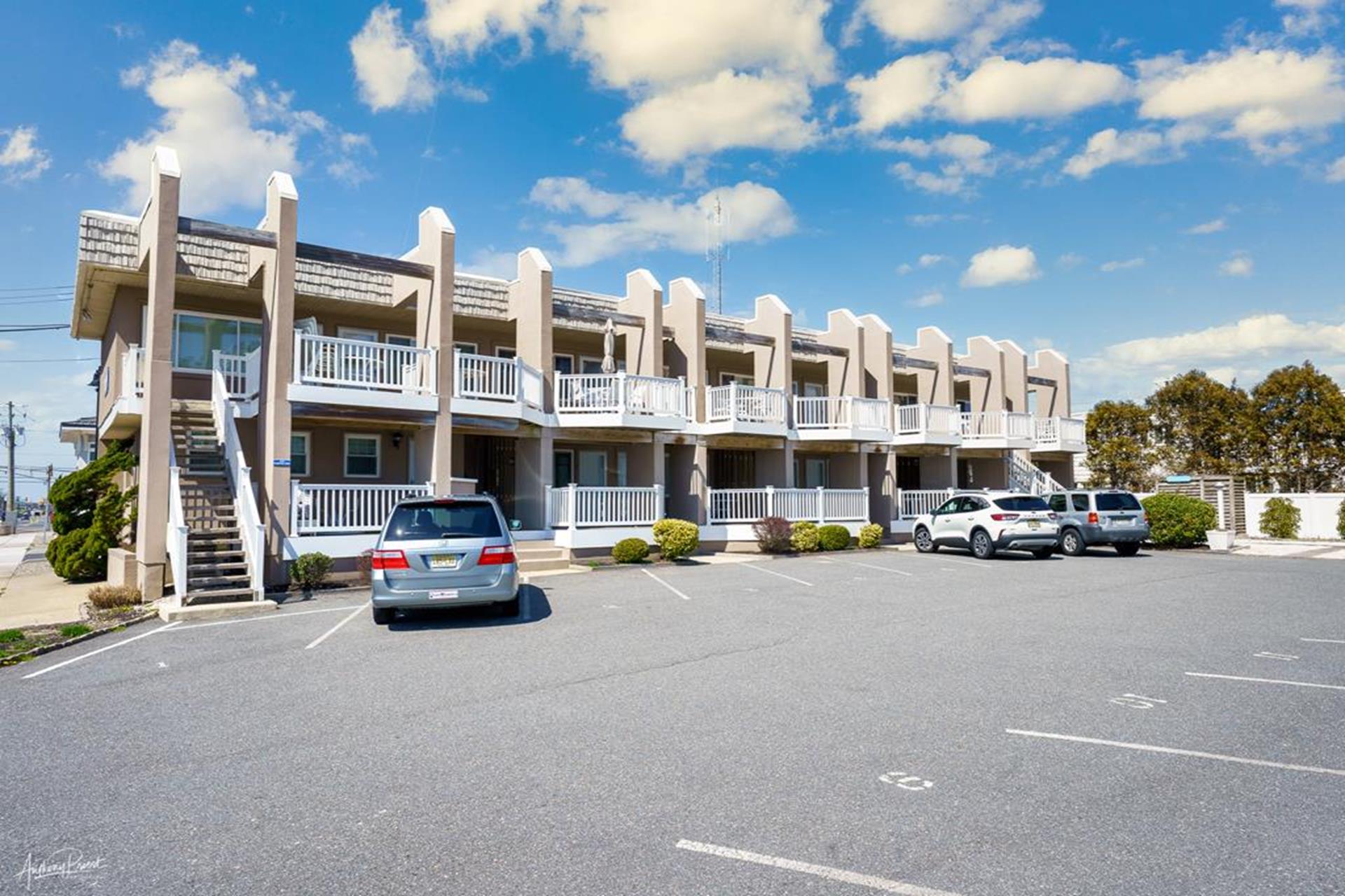 162 96th Street Unit 10, Stone Harbor