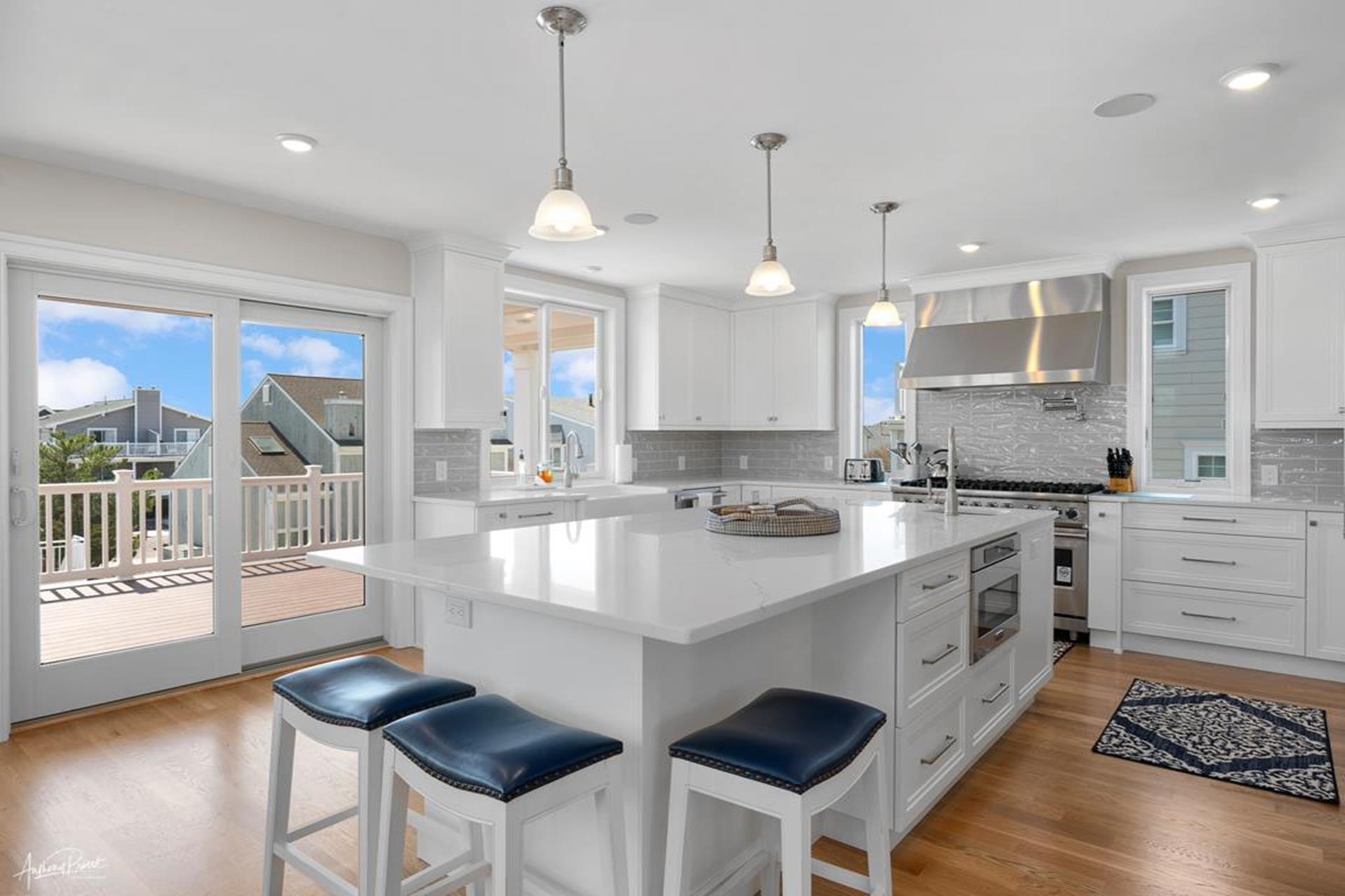 7704 Ocean Drive, Avalon | COMPASS RE - Avalon
