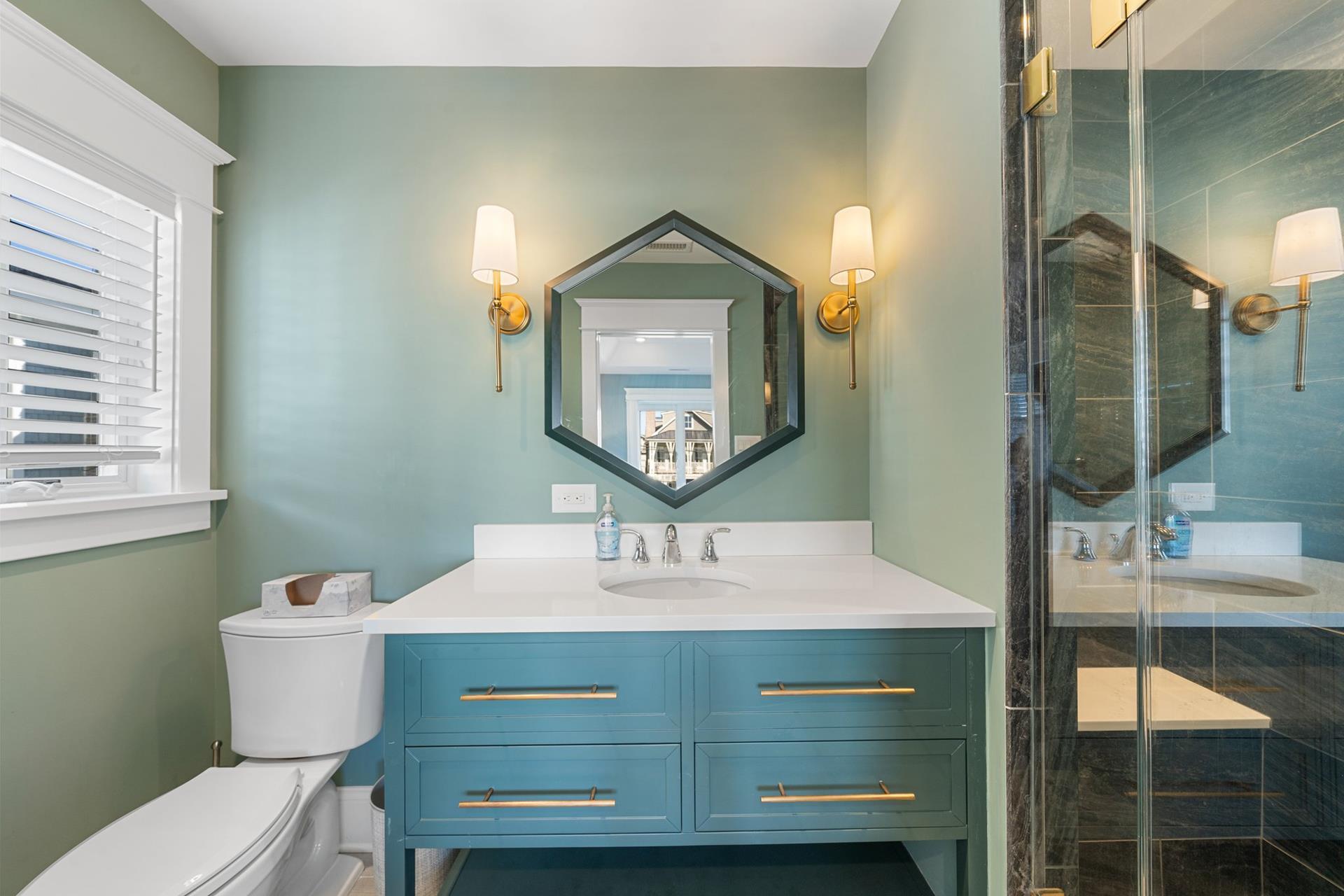 89 West 35th Street, Avalon | COMPASS RE - Avalon