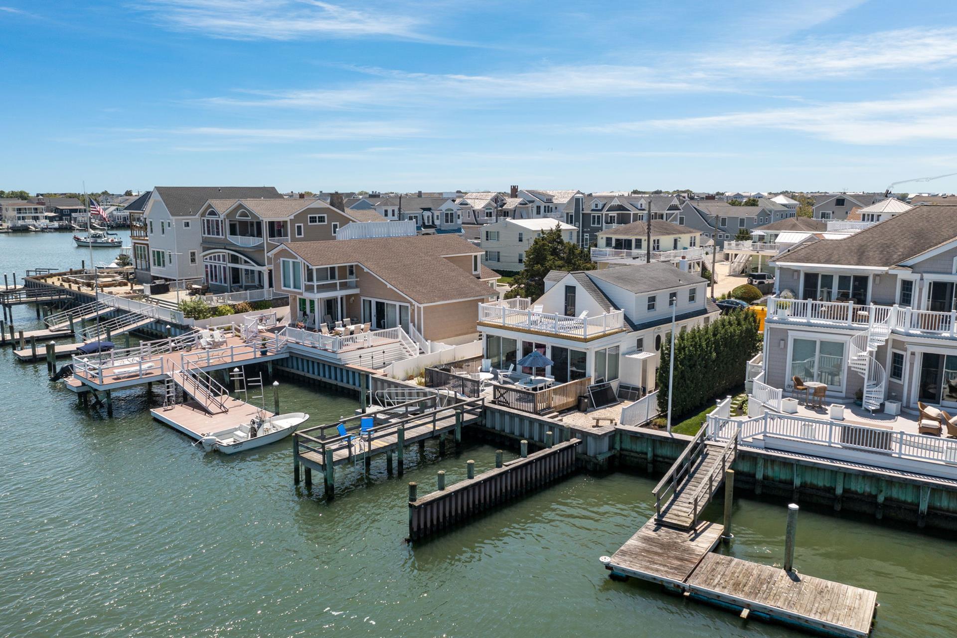 416 98th Street, Stone Harbor